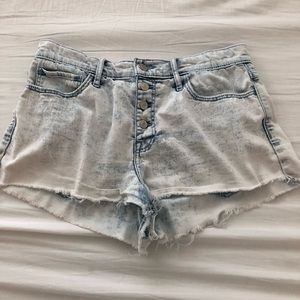 Highwaisted shorts